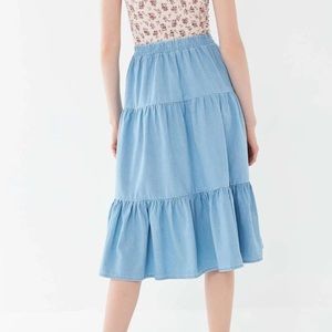 UO BDG Annie Denim Tiered Ruffle Skirt